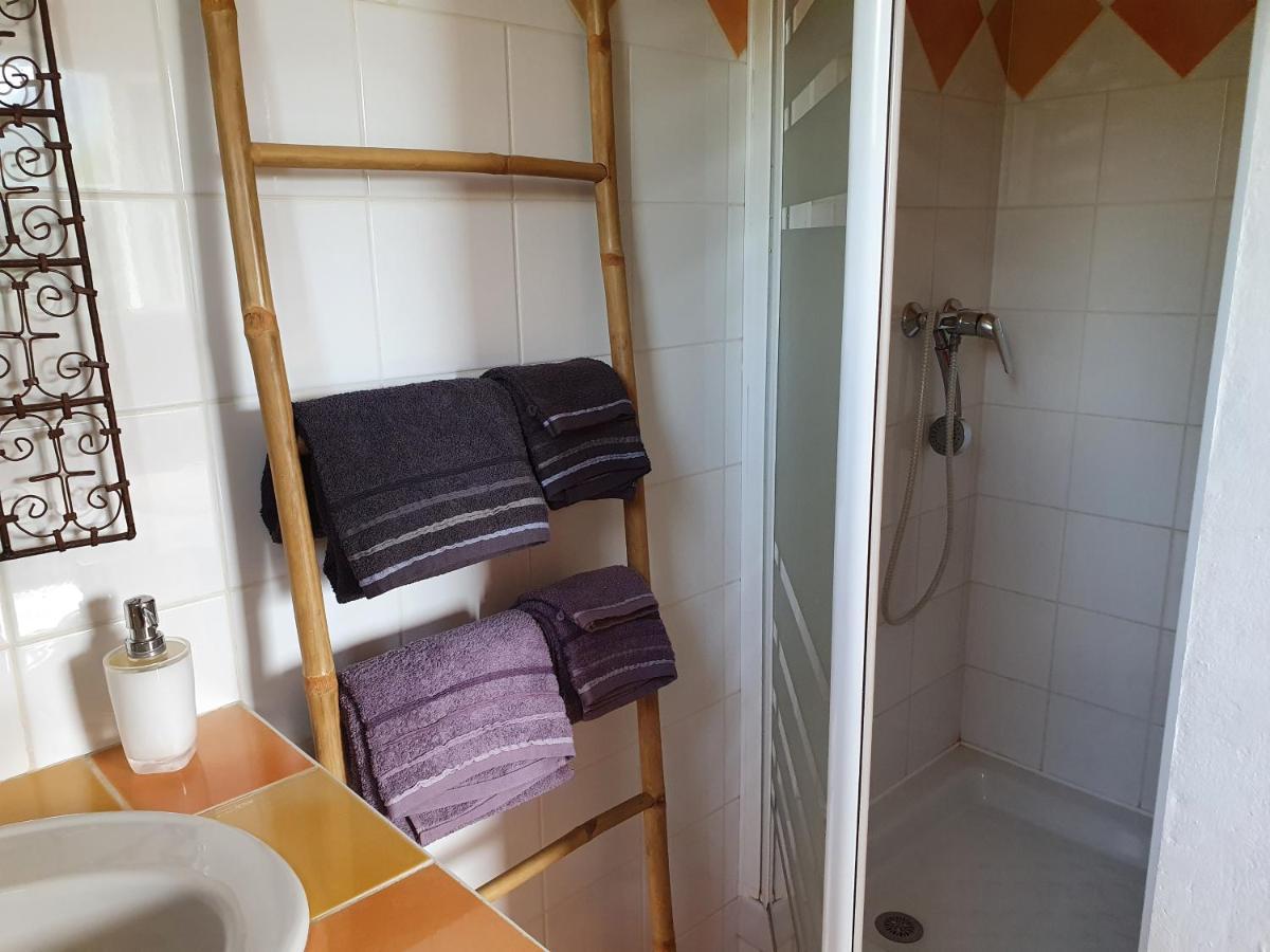 Bienvenue Apartamento Le Revest-le-Eaux Exterior foto