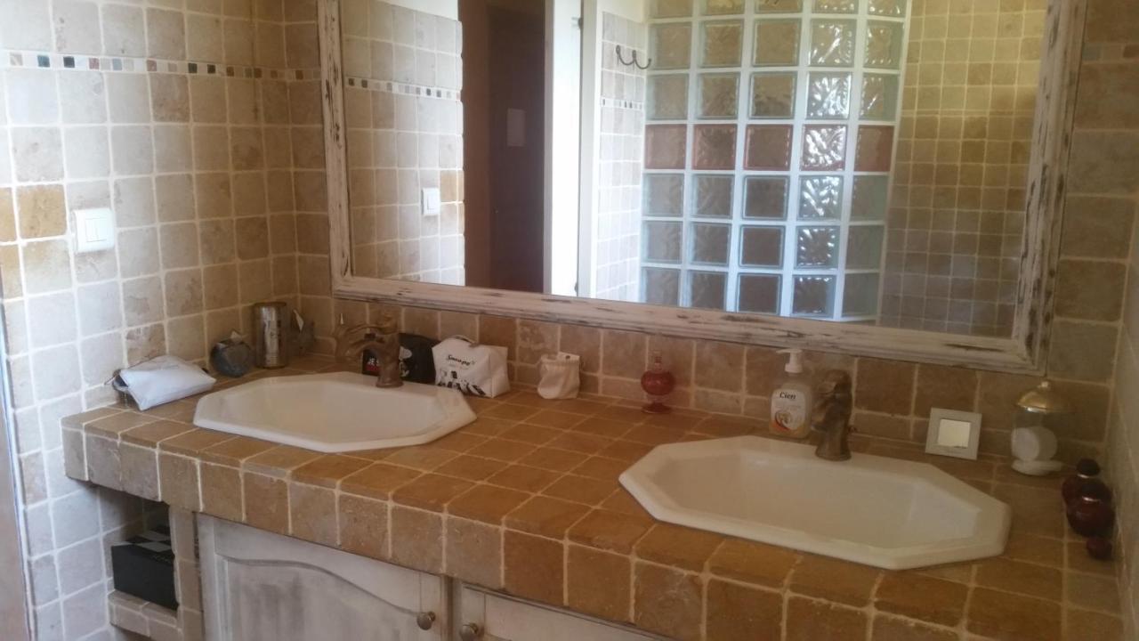 Bienvenue Apartamento Le Revest-le-Eaux Exterior foto